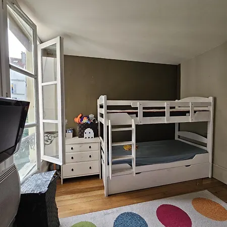 Apartment Joli Havre De Paix En Plein Batignolles