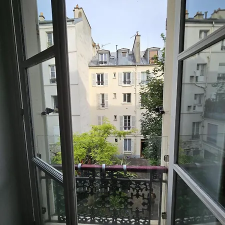 Apartment Joli Havre De Paix En Plein Batignolles *