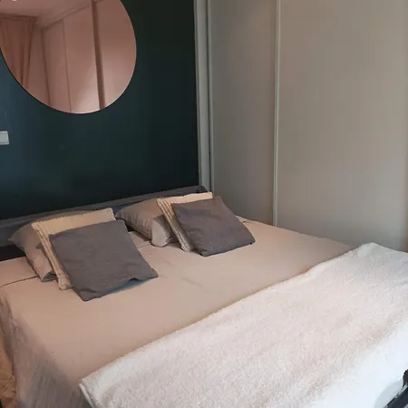 Joli Havre De Paix En Plein Batignolles Appartement *